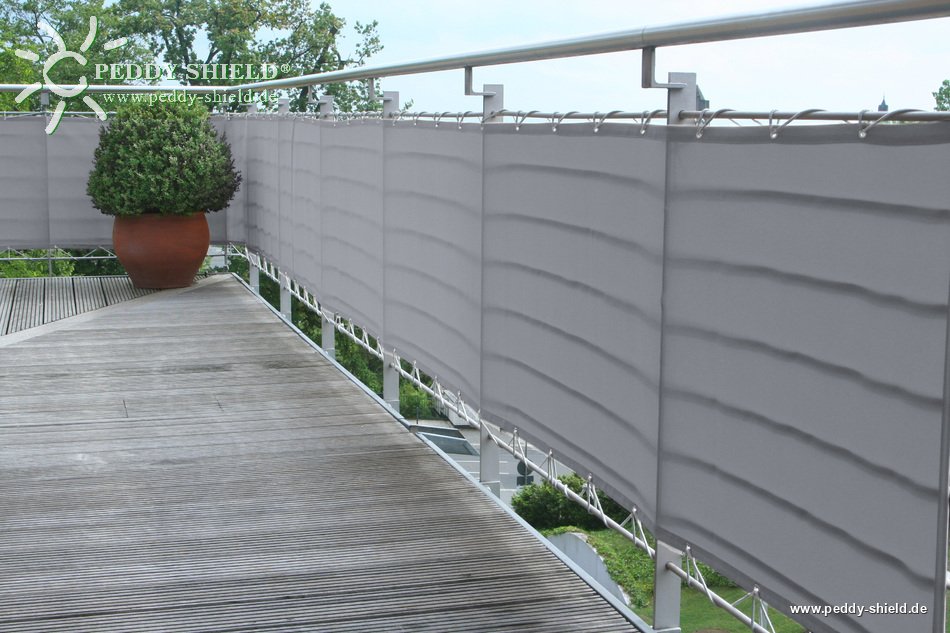 Balkonverkleidung 75x300 cm Farbe uni hell silbergrau - Sichtschutz f�r Balkon und Terrasse