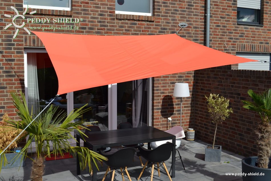 Viereck-Sonnensegel 2,5 x 3 m Farbe  uni terracotta/orange,  komplett mit elastischen Spanngurten u. Montagematerial