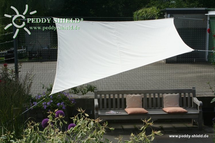 Vierecksegel 2,5 x 3 m Farbe  hell elfenbein - komplett mit elastischen Spanngurten u. Montagematerial