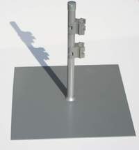 Quadratische Fu�platte mit 2x Verbindungs-Clip zum Anstecken an den Sichtschutz Paravent