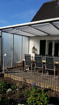 Sonnensegel Wintergartenbeschattung 96 x 380 cm - hell silbergrau - mit 40x Laufhaken + 2x Laufhakenstopper